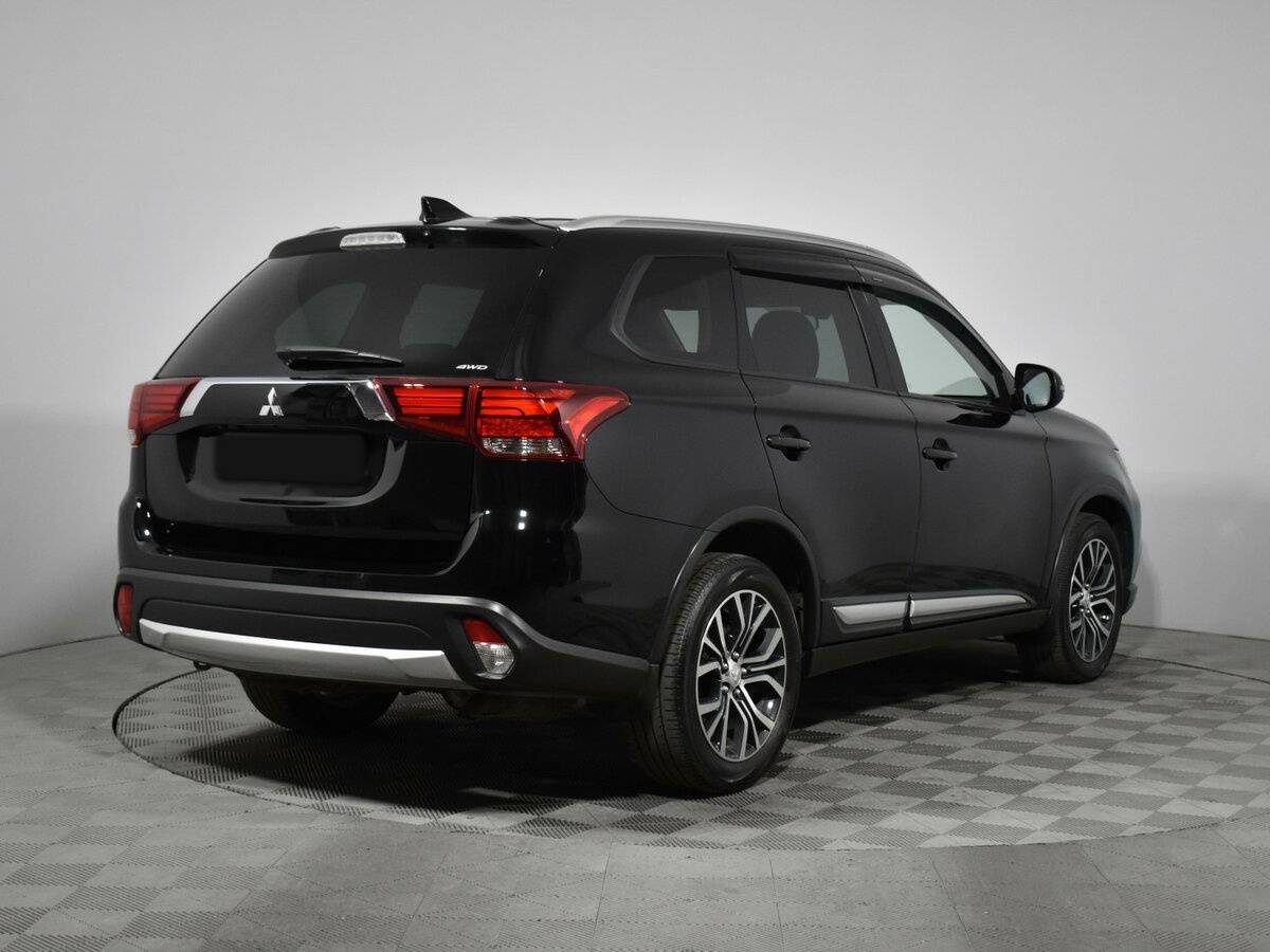 Купить Mitsubishi Outlander, 2018, 80 245 км.. Фото: #4