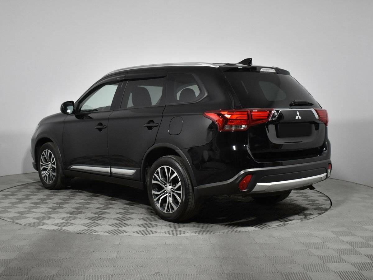 Купить Mitsubishi Outlander, 2018, 80 245 км.. Фото: #6