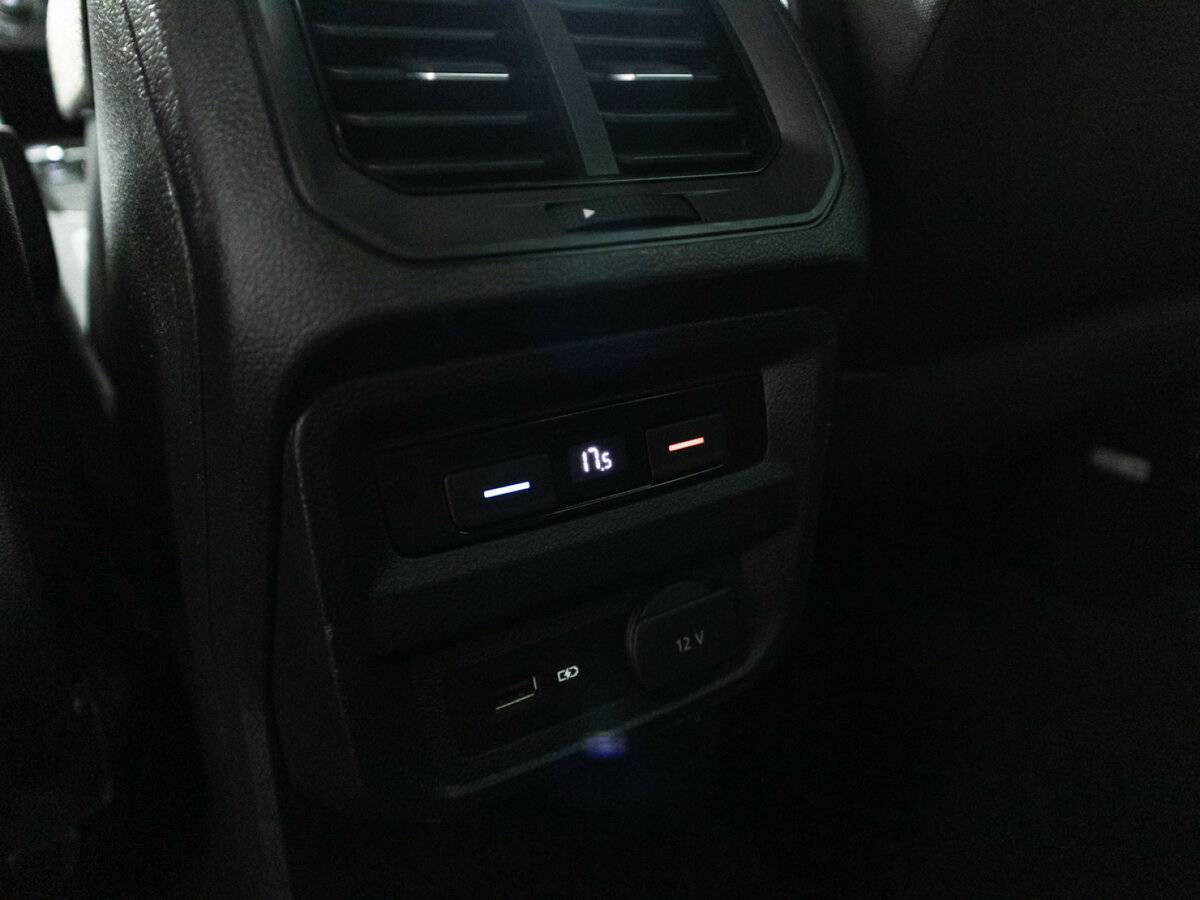 Купить Volkswagen Tiguan, 2019, 123 829 км.. Фото: #21