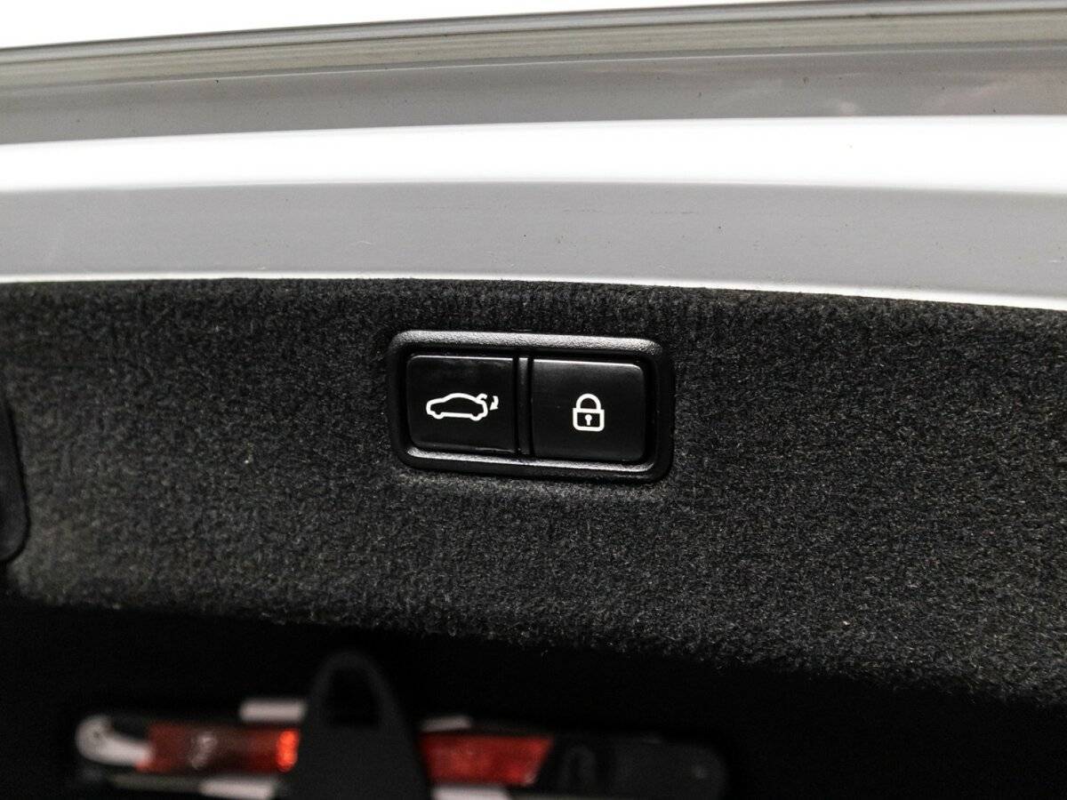 Купить Hyundai Genesis, 2015, 226 614 км.. Фото: #13