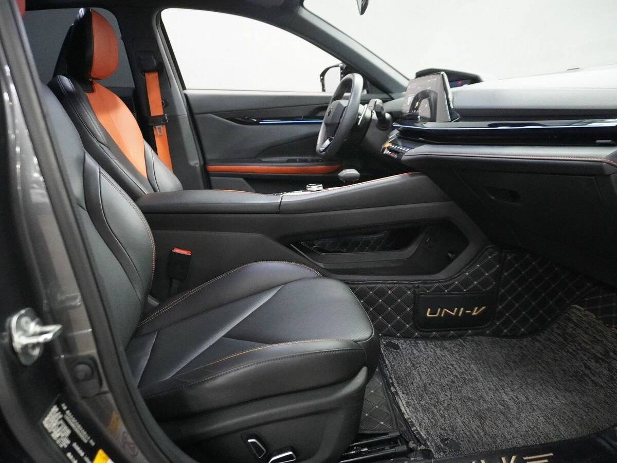 Купить Changan UNI-V, 2022, 47 475 км.. Фото: #11