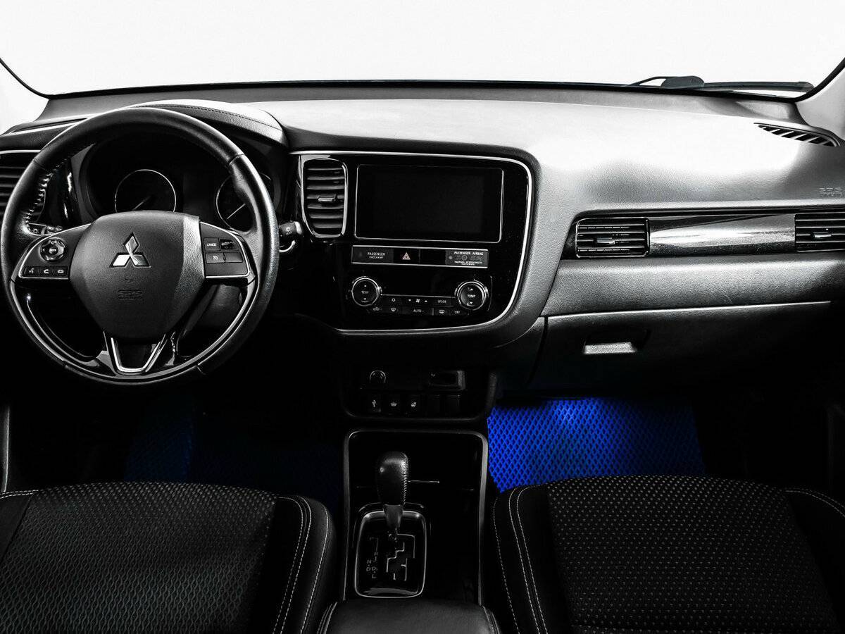 Купить Mitsubishi Outlander, 2019, 181 499 км.. Фото: #10