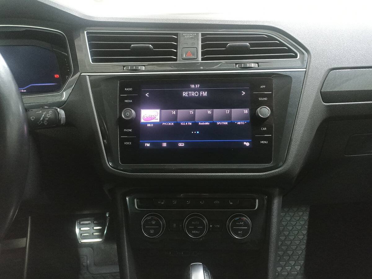 Купить Volkswagen Tiguan, 2019, 83 499 км.. Фото: #14