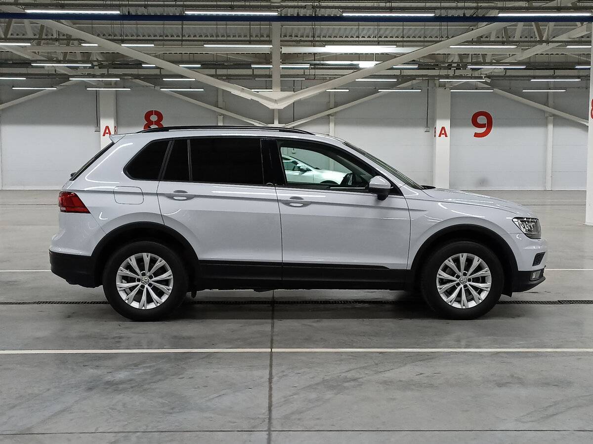 Купить Volkswagen Tiguan, 2019, 98 880 км.. Фото: #3