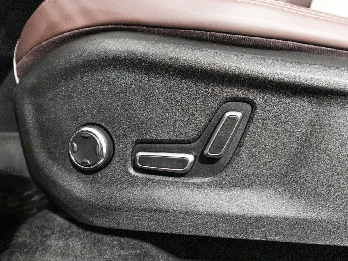 Купить Geely Monjaro, 2023, 61 378 км.. Фото: #17