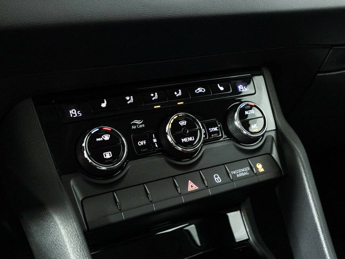 Купить Skoda Karoq, 2021, 50 134 км.. Фото: #18