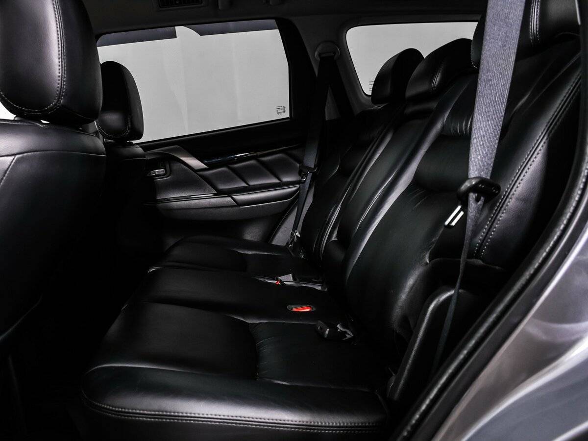 Купить Mitsubishi Pajero Sport, 2017, 130 600 км.. Фото: #12