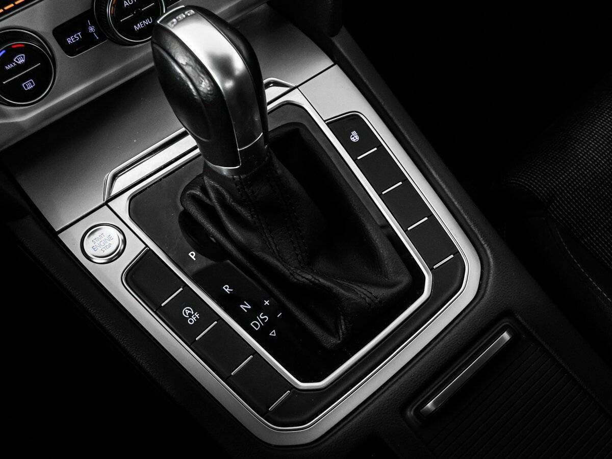 Купить Volkswagen Passat, 2018, 99 000 км.. Фото: #17