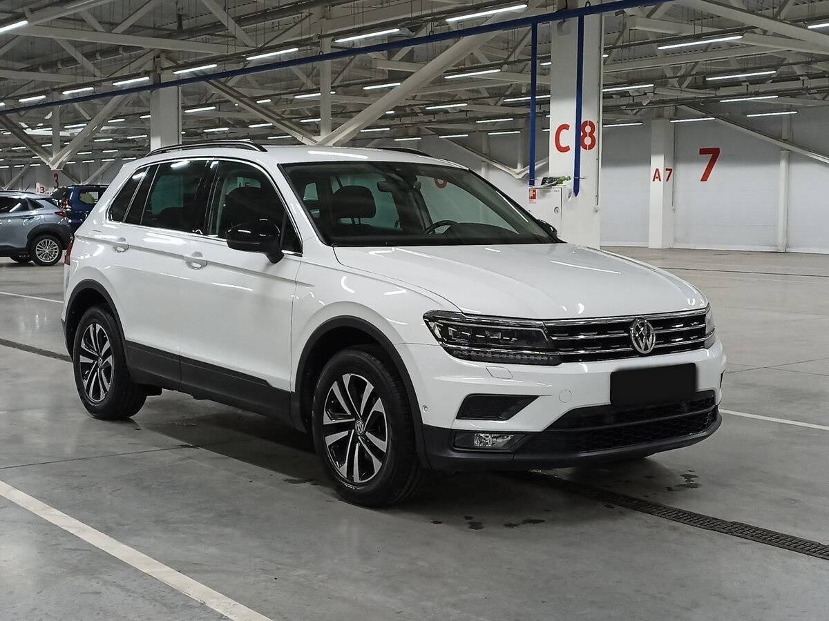 Купить Volkswagen Tiguan, 2020, 21 395 км.. Фото: #2