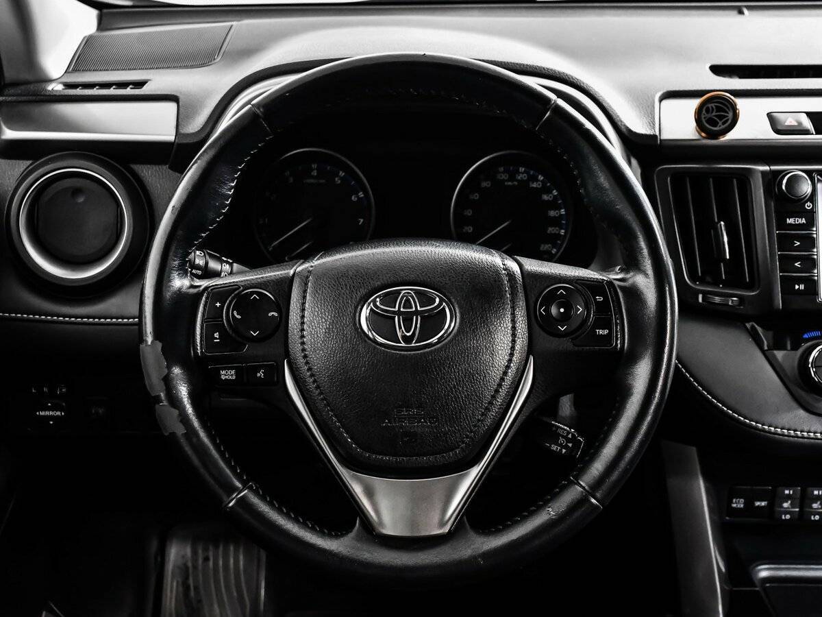 Купить Toyota RAV4, 2017, 85 919 км.. Фото: #11
