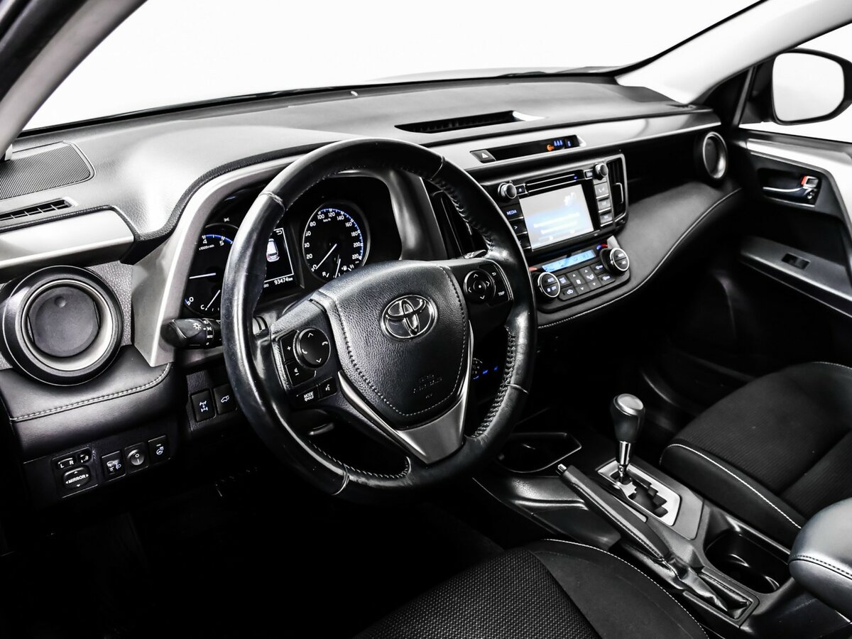 Купить Toyota RAV4, 2016, 93 450 км.. Фото: #9
