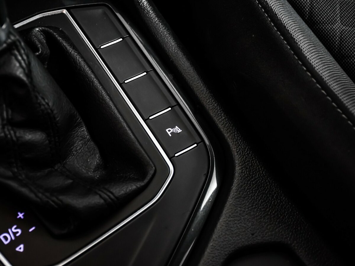 Купить Volkswagen Tiguan, 2017, 190 681 км.. Фото: #12