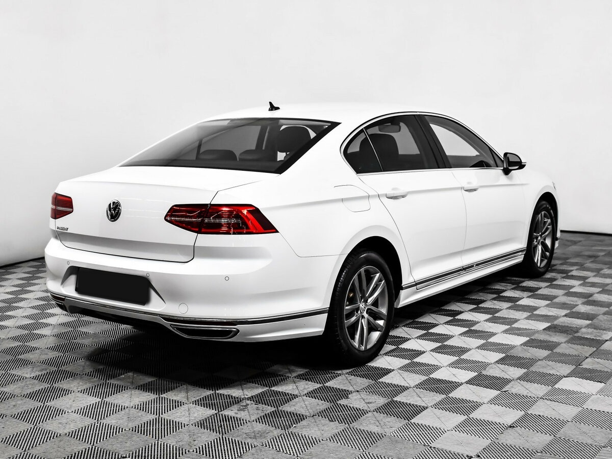 Купить Volkswagen Passat, 2018, 94 745 км.. Фото: #4