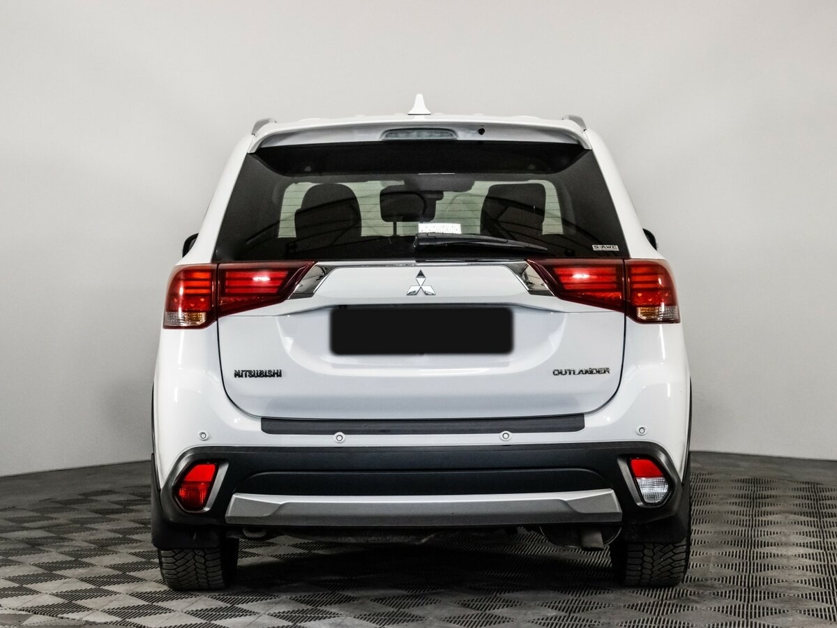 Купить Mitsubishi Outlander, 2017, 191 296 км.. Фото: #4
