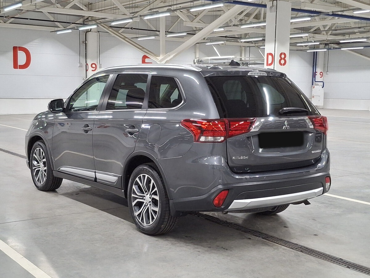 Купить Mitsubishi Outlander, 2016, 77 853 км.. Фото: #6