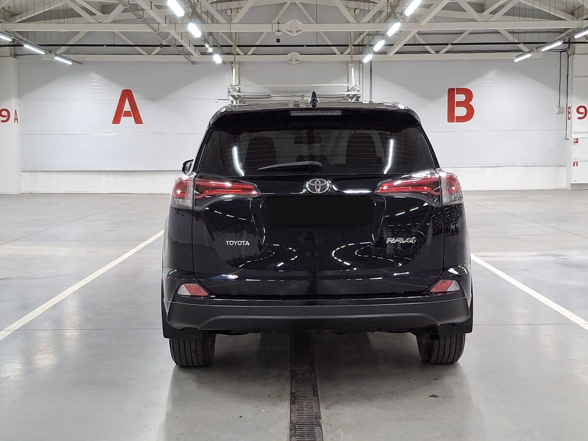 Купить Toyota RAV4, 2019, 81 575 км.. Фото: #5
