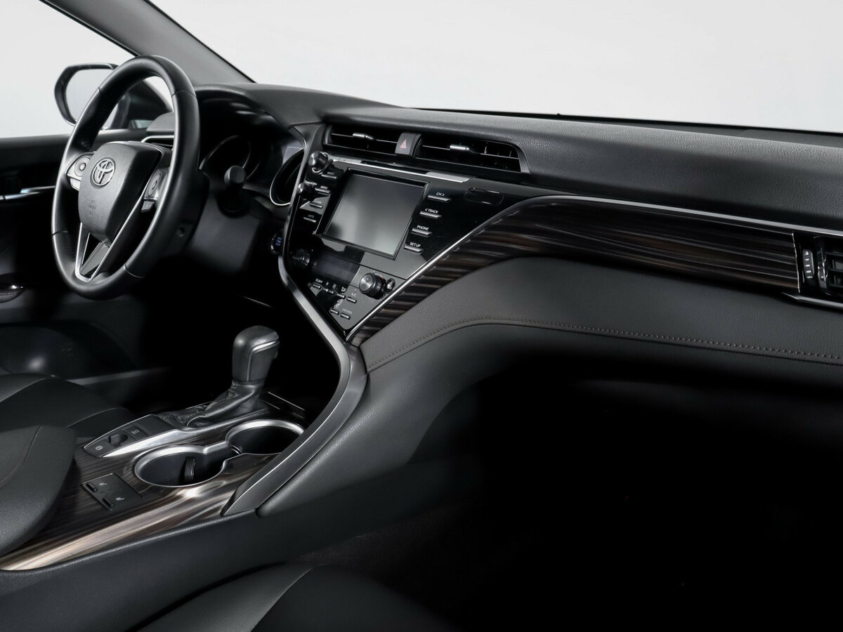 Купить Toyota Camry, 2019, 70 133 км.. Фото: #8