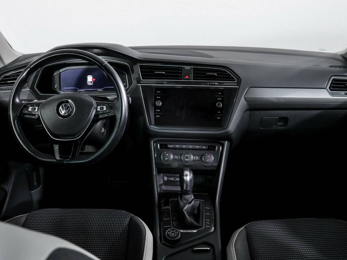 Купить Volkswagen Tiguan, 2020, 80 258 км.. Фото: #9