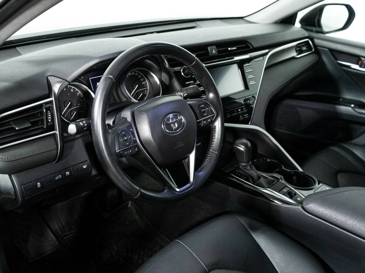 Купить Toyota Camry, 2018, 83 515 км.. Фото: #10