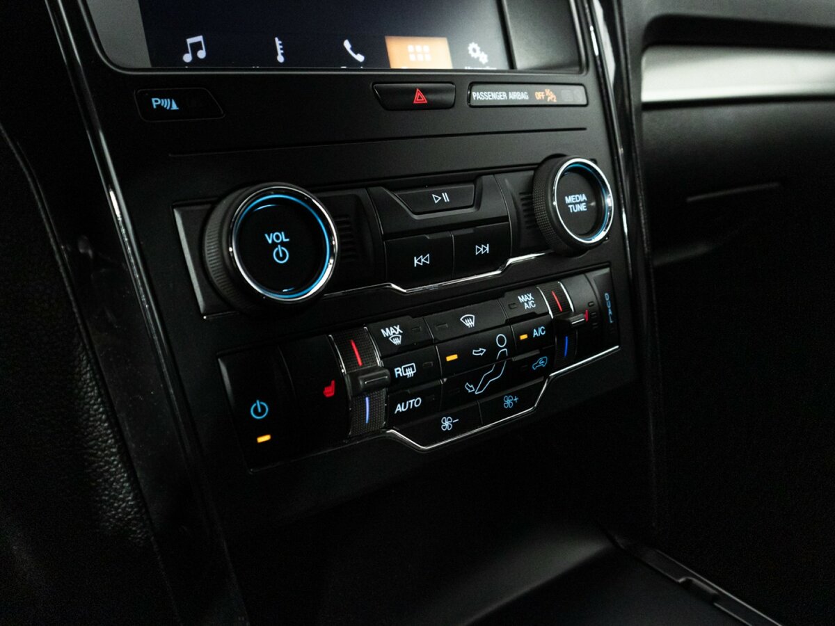 Купить Ford Explorer, 2019, 140 614 км.. Фото: #12