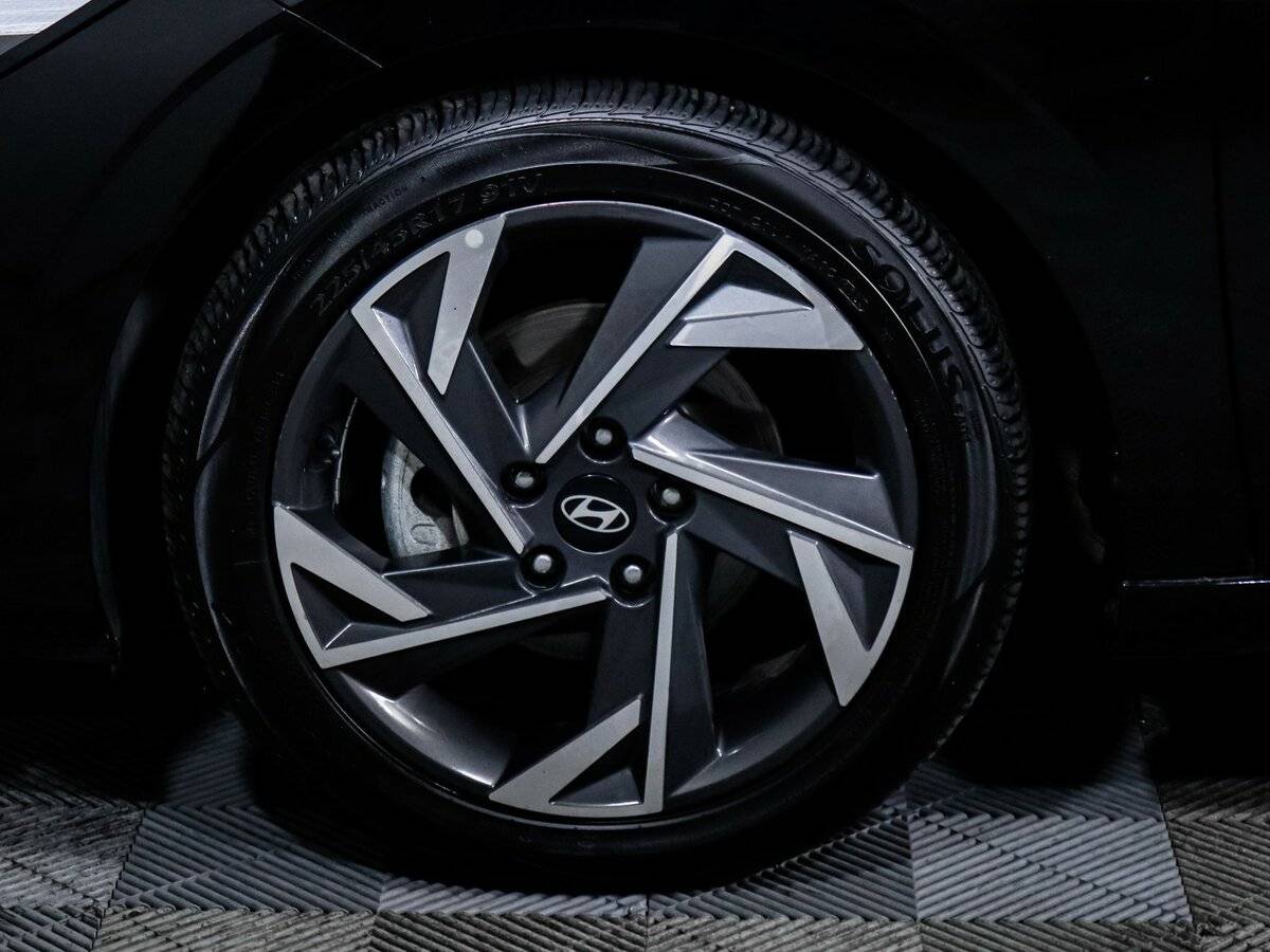 Купить Hyundai Elantra, 2023, 22 004 км.. Фото: #11