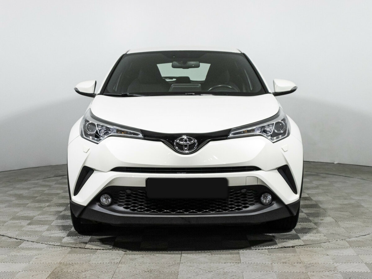 Купить Toyota C-HR, 2018, 56 505 км.. Фото: #1