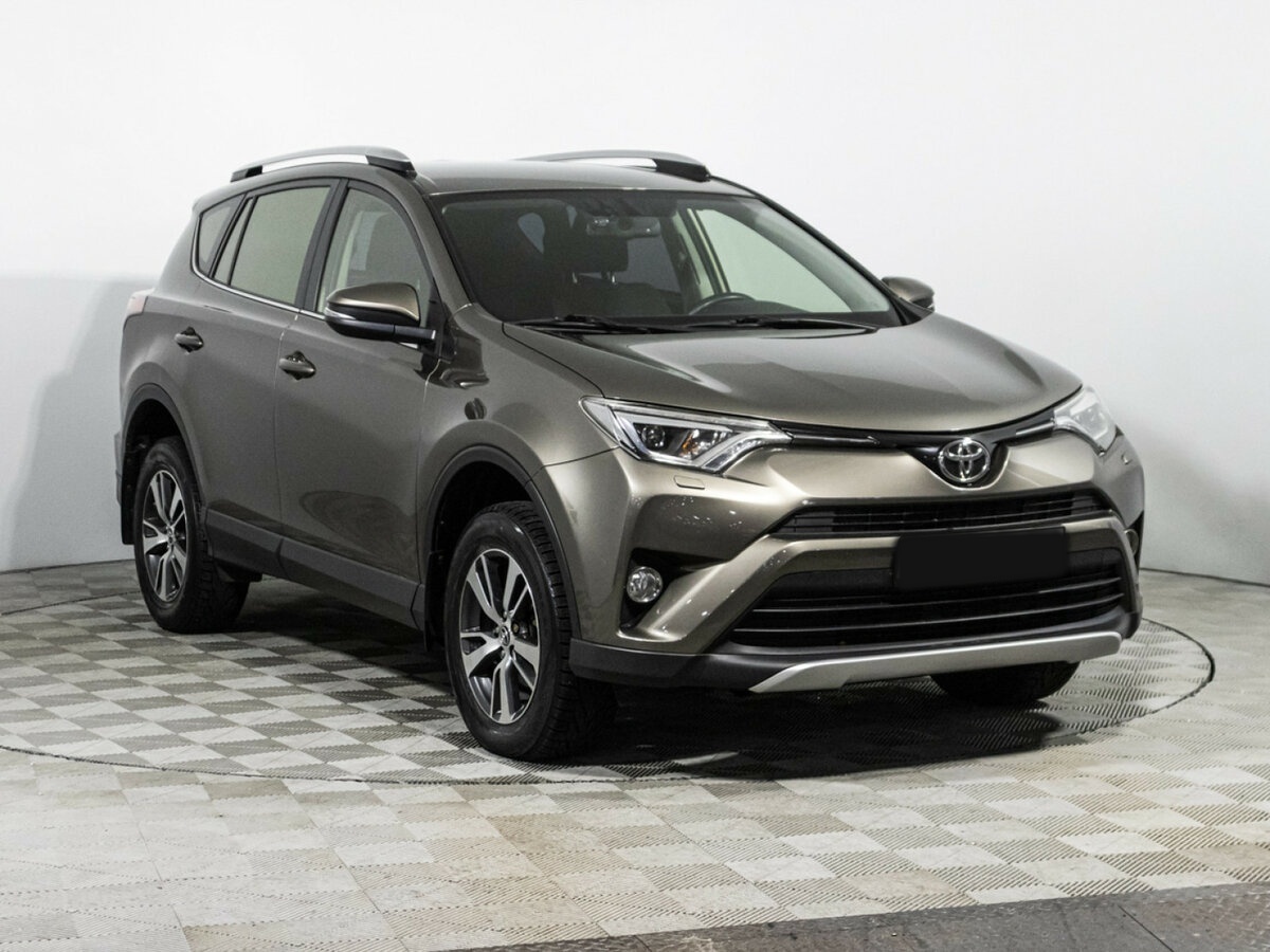 Купить Toyota RAV4, 2015, 76 266 км.. Фото: #2