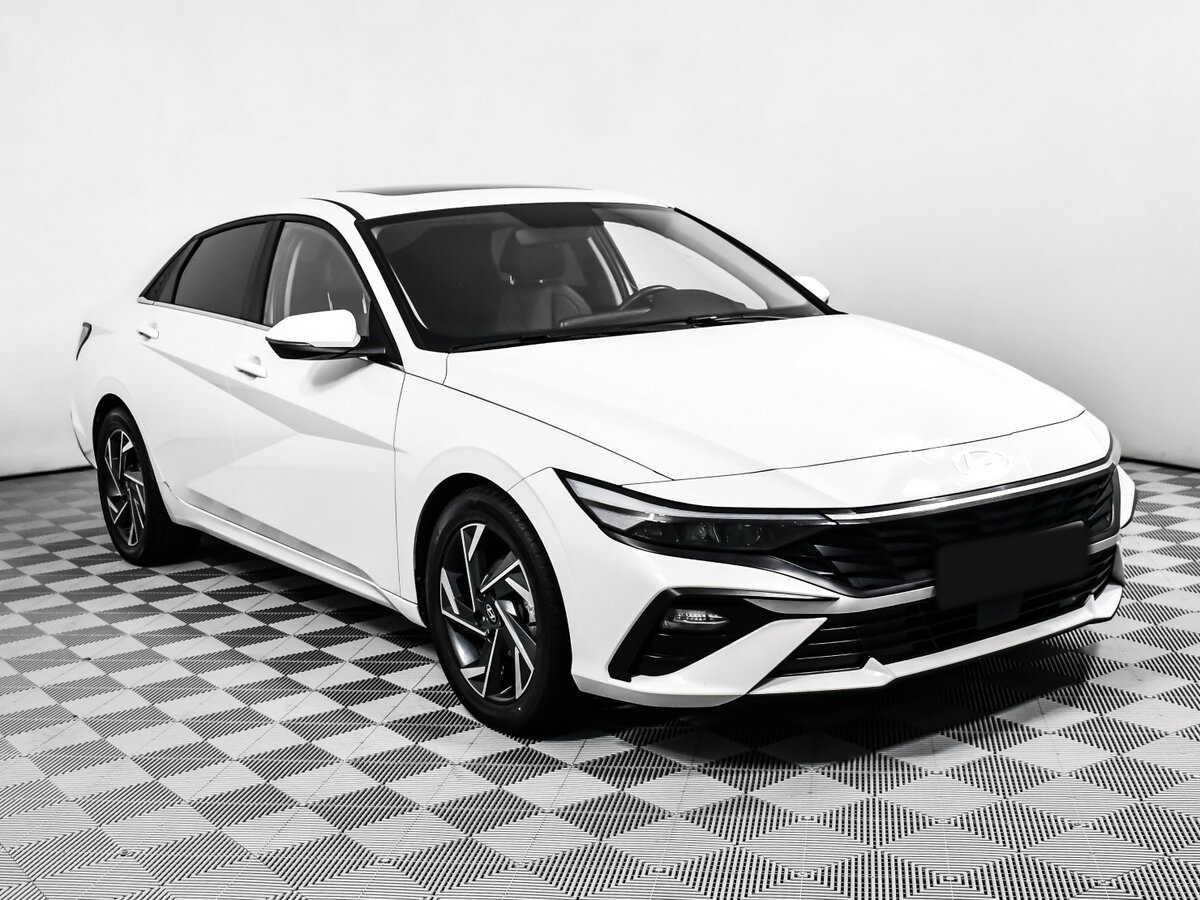 Купить Hyundai Elantra, 2023, 57 075 км.. Фото: #2