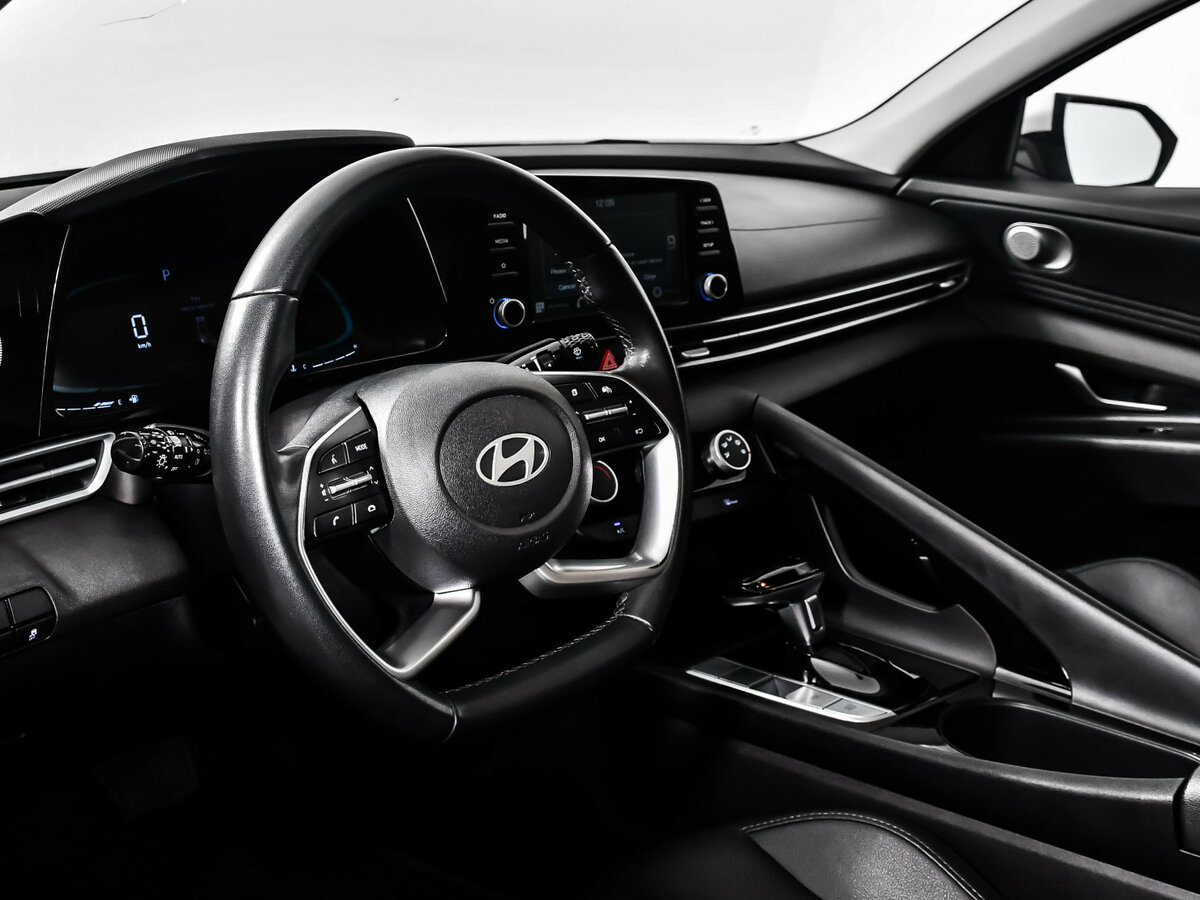Купить Hyundai Elantra, 2023, 57 075 км.. Фото: #10