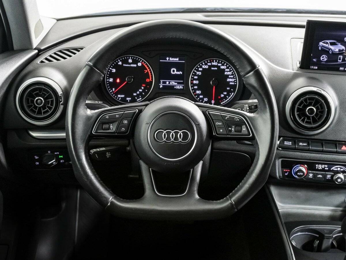 Купить Audi A3, 2018, 74 927 км.. Фото: #9