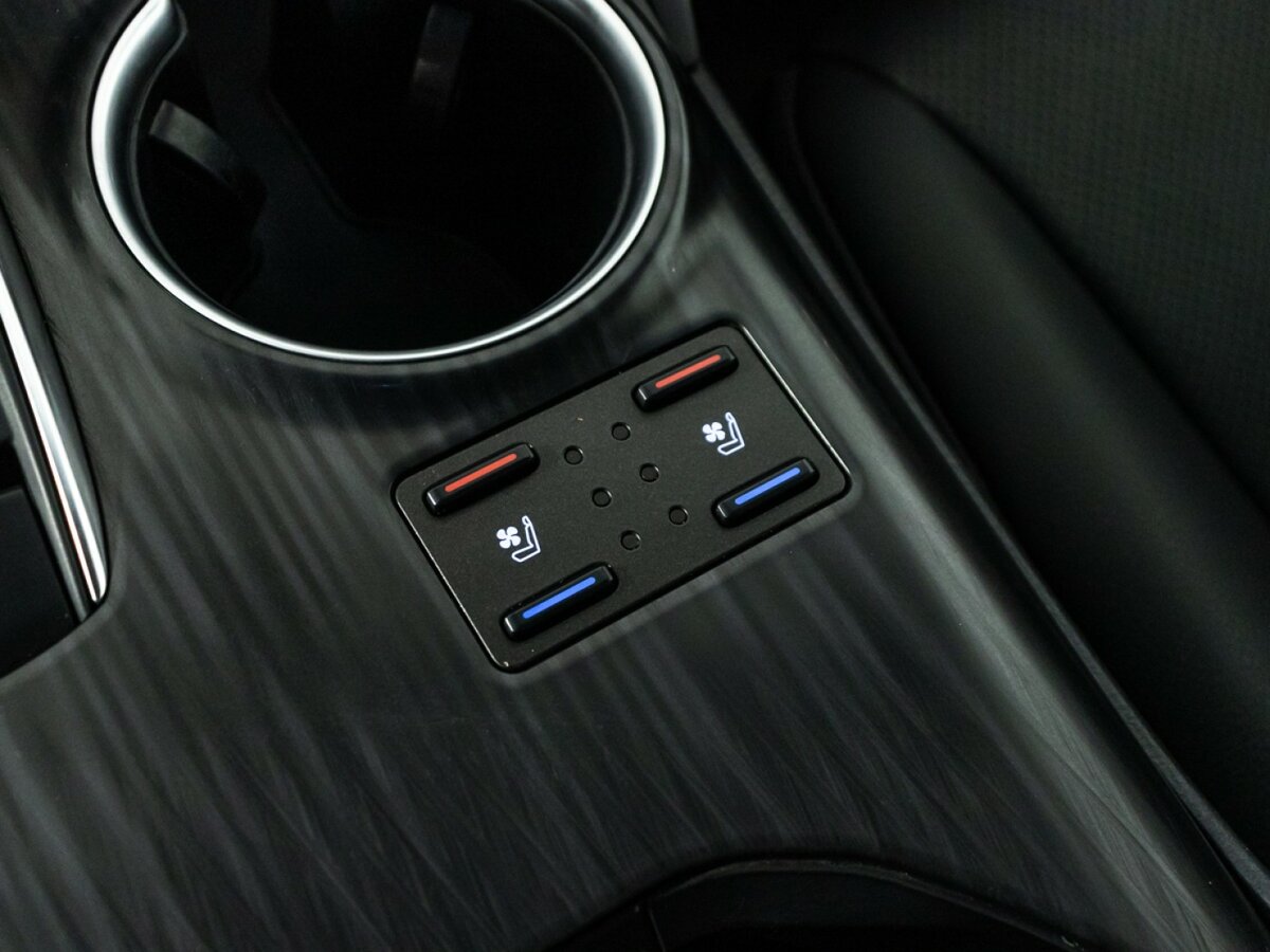 Купить Toyota Camry, 2021, 251 000 км.. Фото: #21