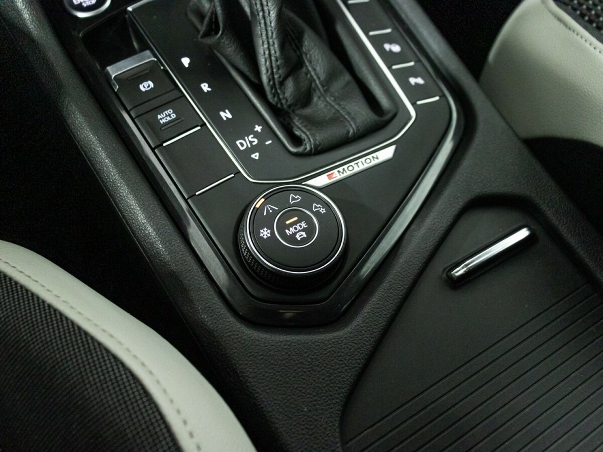 Купить Volkswagen Tiguan, 2019, 150 653 км.. Фото: #15