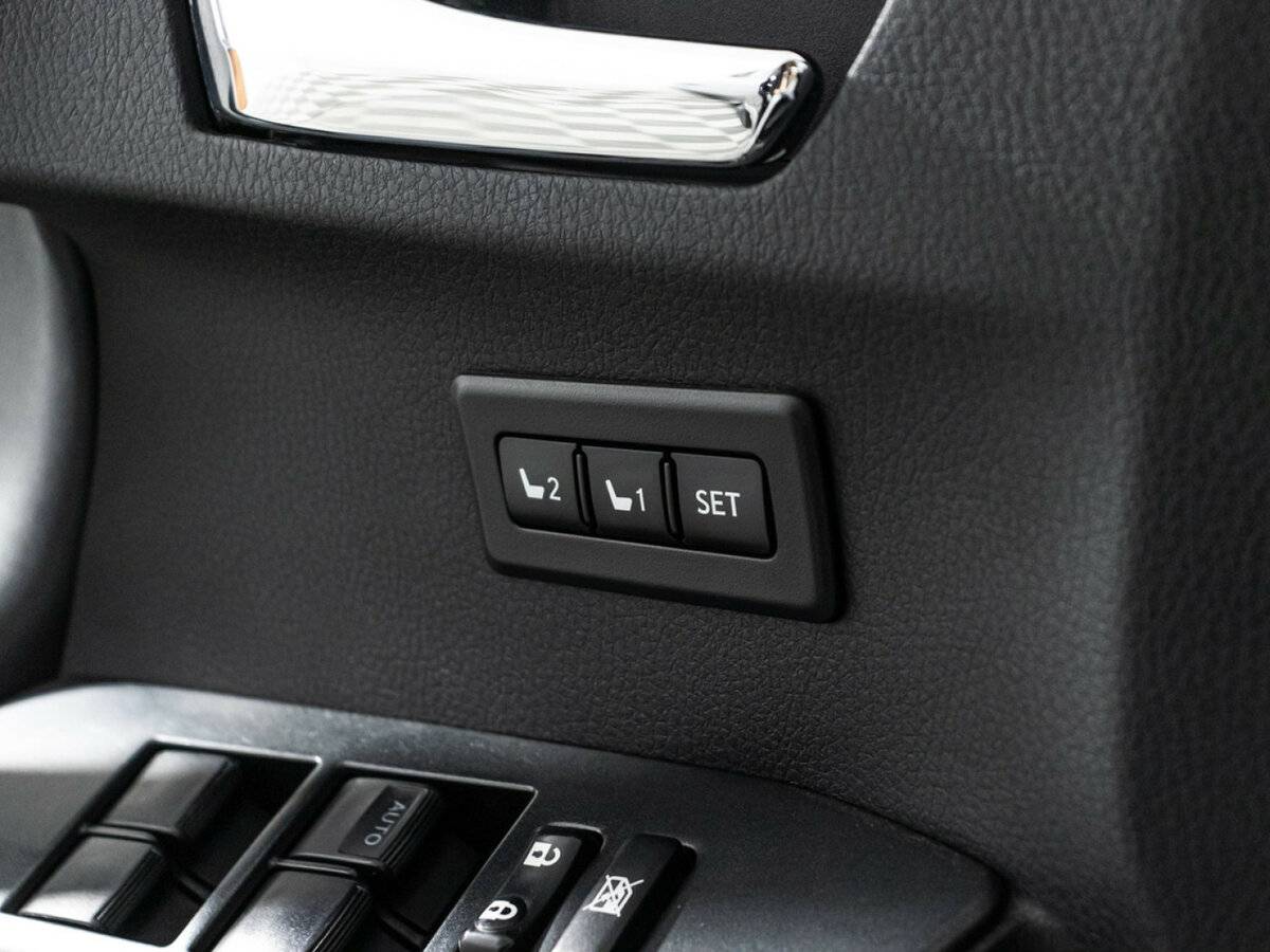 Купить Toyota RAV4, 2016, 111 735 км.. Фото: #14