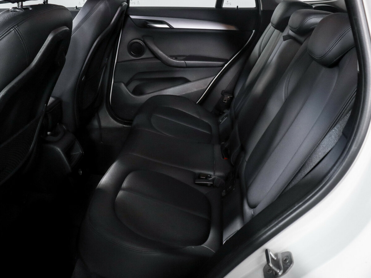 Купить BMW X1, 2016, 246 263 км.. Фото: #9