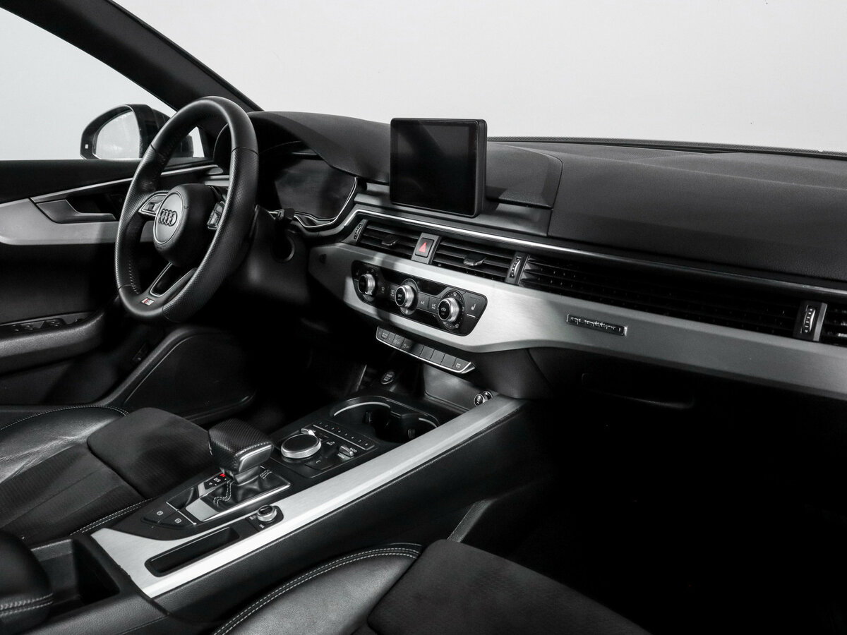 Купить Audi A4, 2017, 126 294 км.. Фото: #8