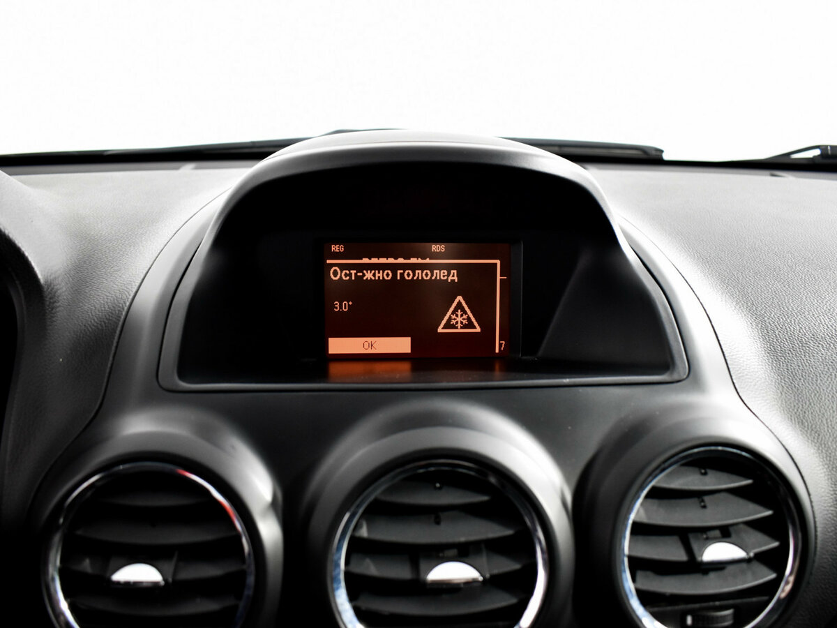 Купить Opel Antara, 2013, 316 378 км.. Фото: #14