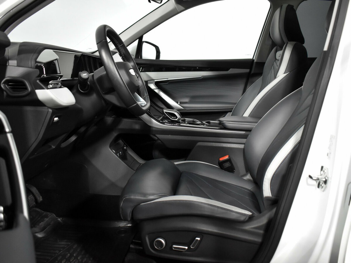 Купить Geely Atlas, 2024, 31 500 км.. Фото: #10