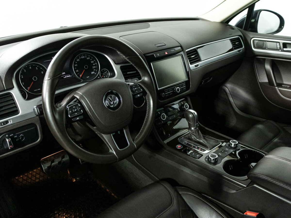 Купить Volkswagen Touareg, 2014, 79 907 км.. Фото: #9