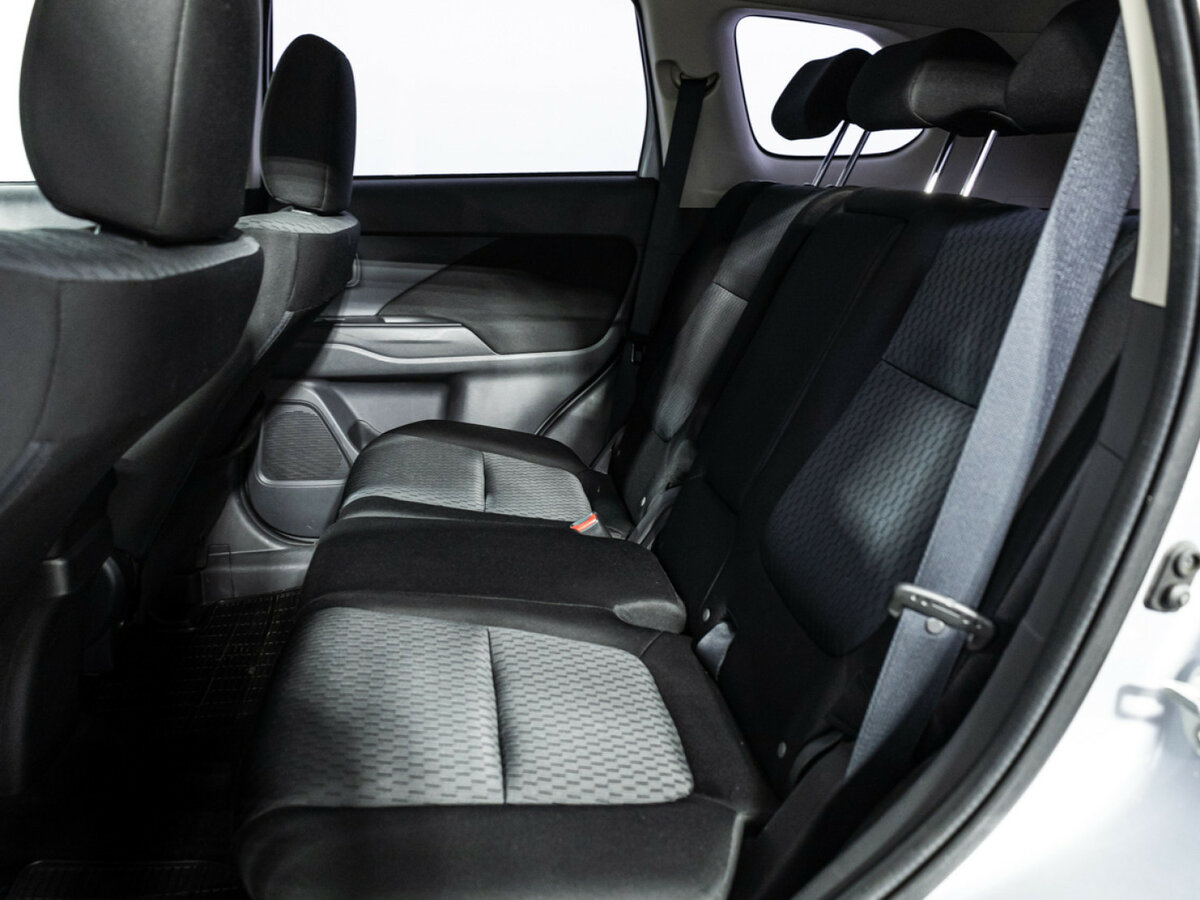 Купить Митсубиши Оутлэндер, 2013, 228 388 км.. Фото: #7