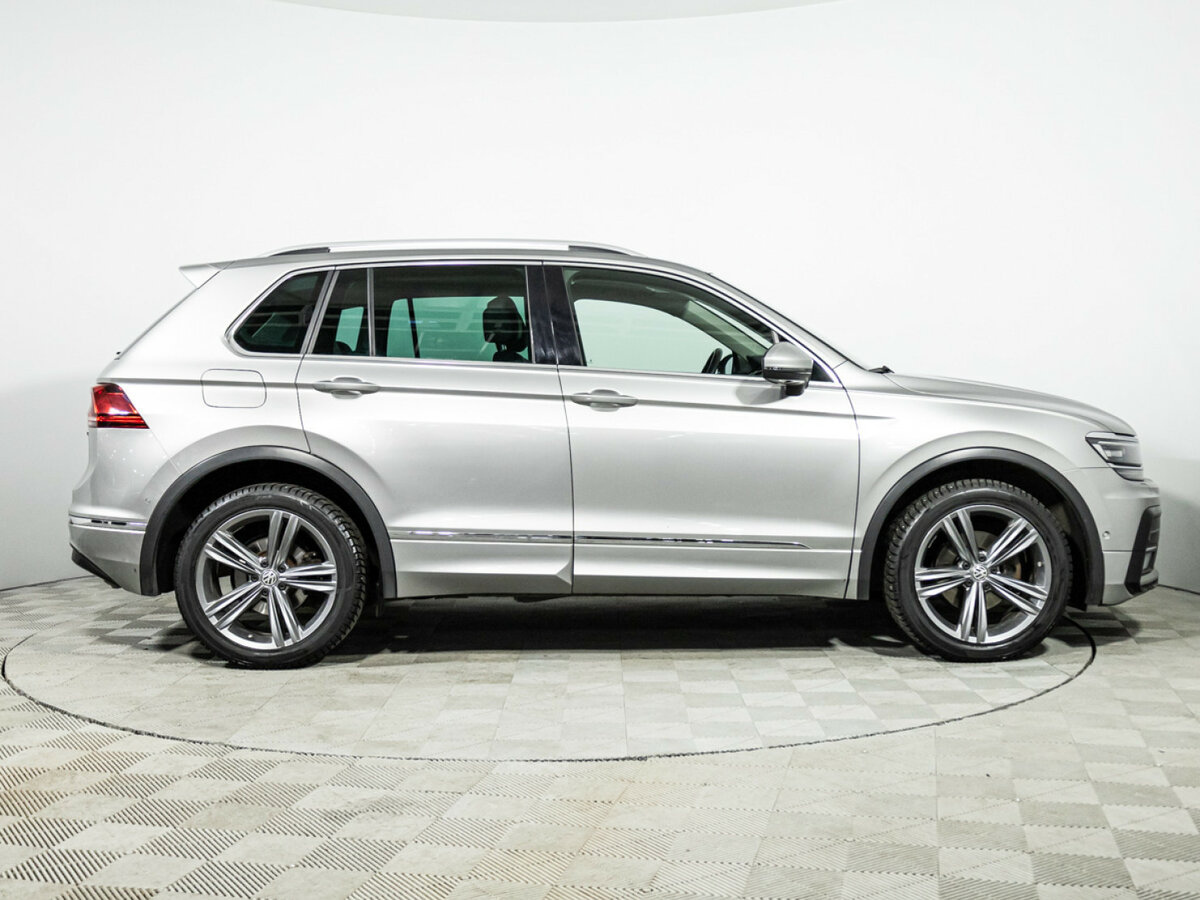 Купить Volkswagen Tiguan, 2018, 152 619 км.. Фото: #3