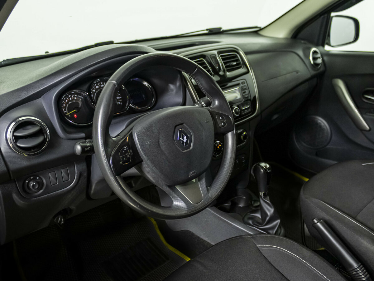 Купить Renault Sandero, 2015, 50 874 км.. Фото: #9