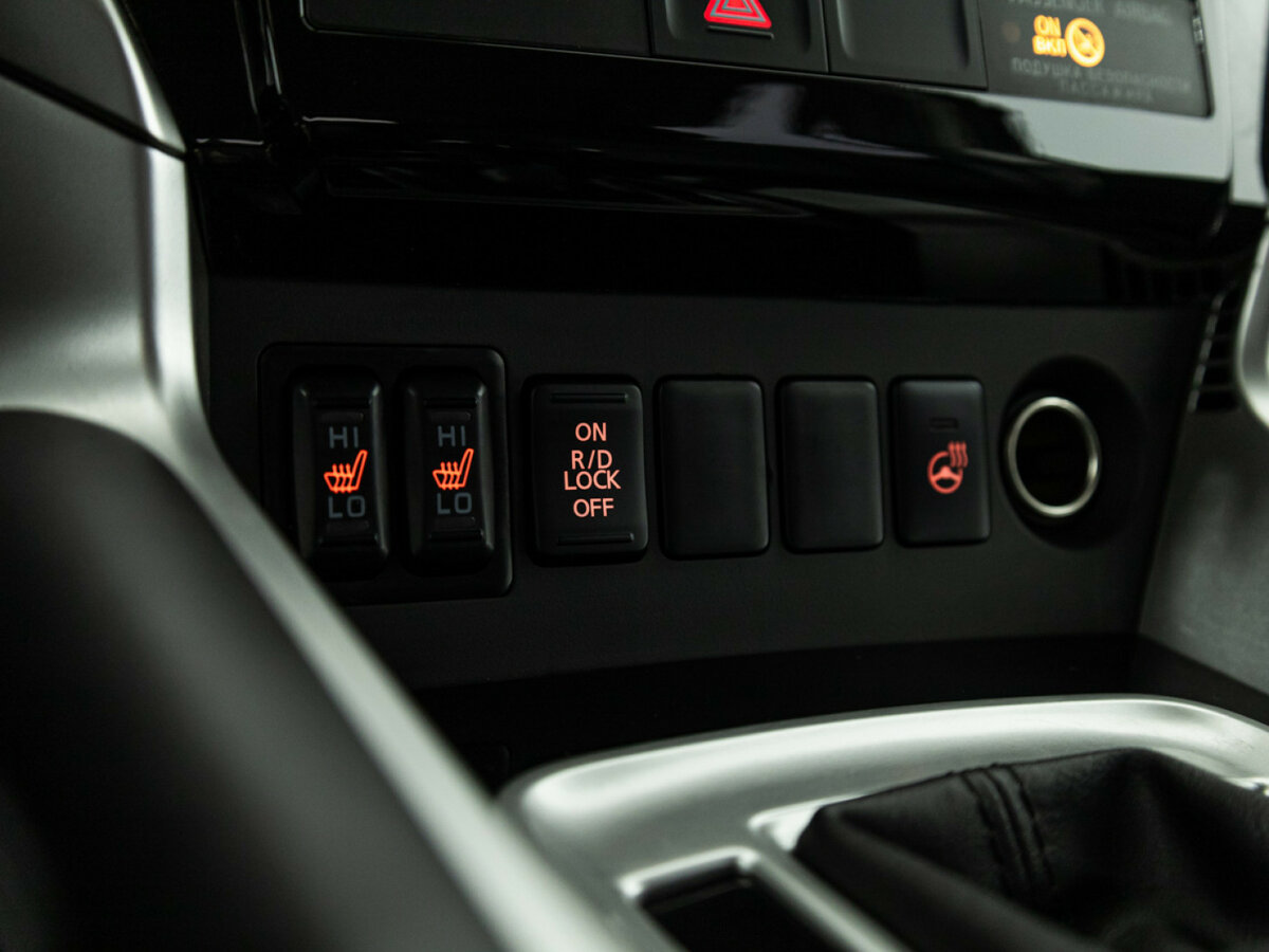 Купить Mitsubishi Pajero Sport, 2018, 122 550 км.. Фото: #14