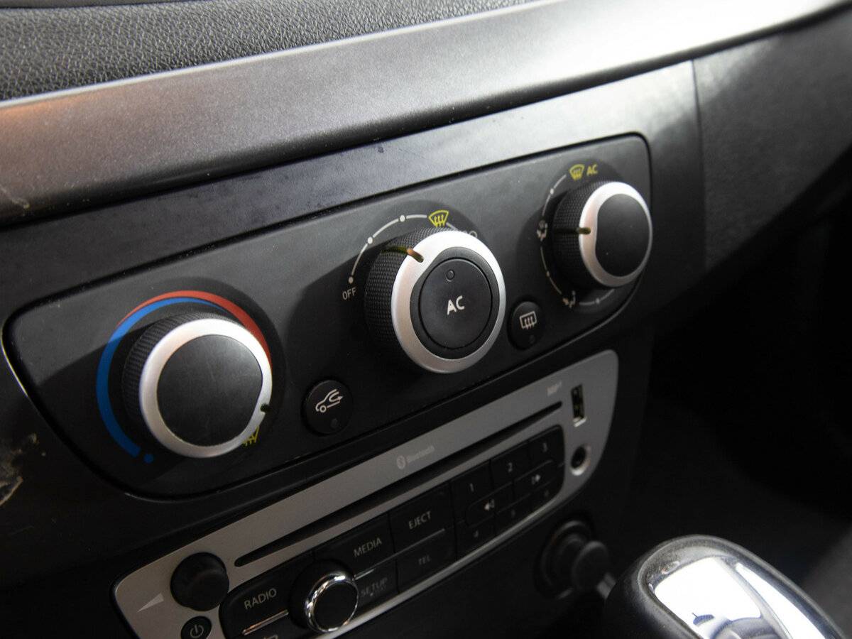 Купить Renault Fluence, 2014, 112 650 км.. Фото: #9