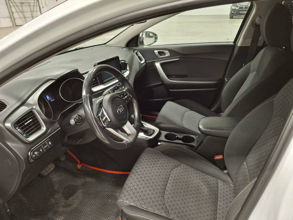 Купить Kia Ceed, 2019, 154 583 км.. Фото: #15