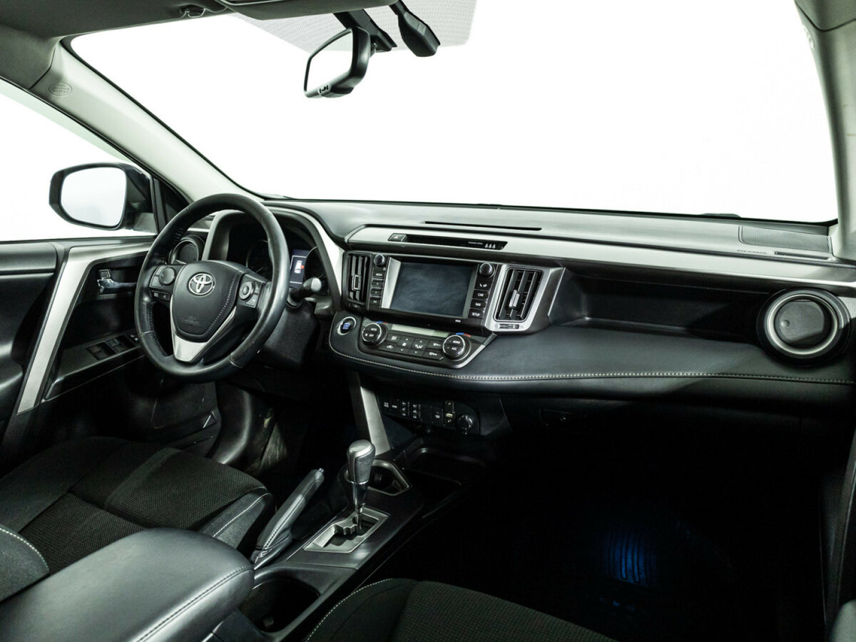 Купить Toyota RAV4, 2018, 124 908 км.. Фото: #6