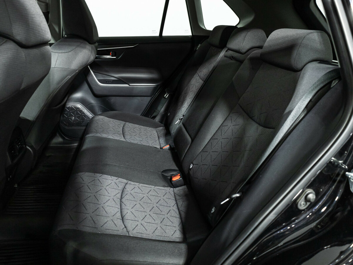 Купить Toyota RAV4, 2021, 98 311 км.. Фото: #9