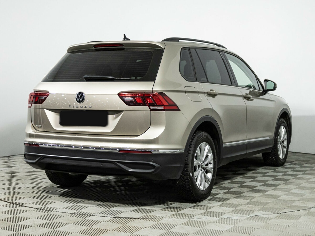 Купить Volkswagen Tiguan, 2021, 94 592 км.. Фото: #4