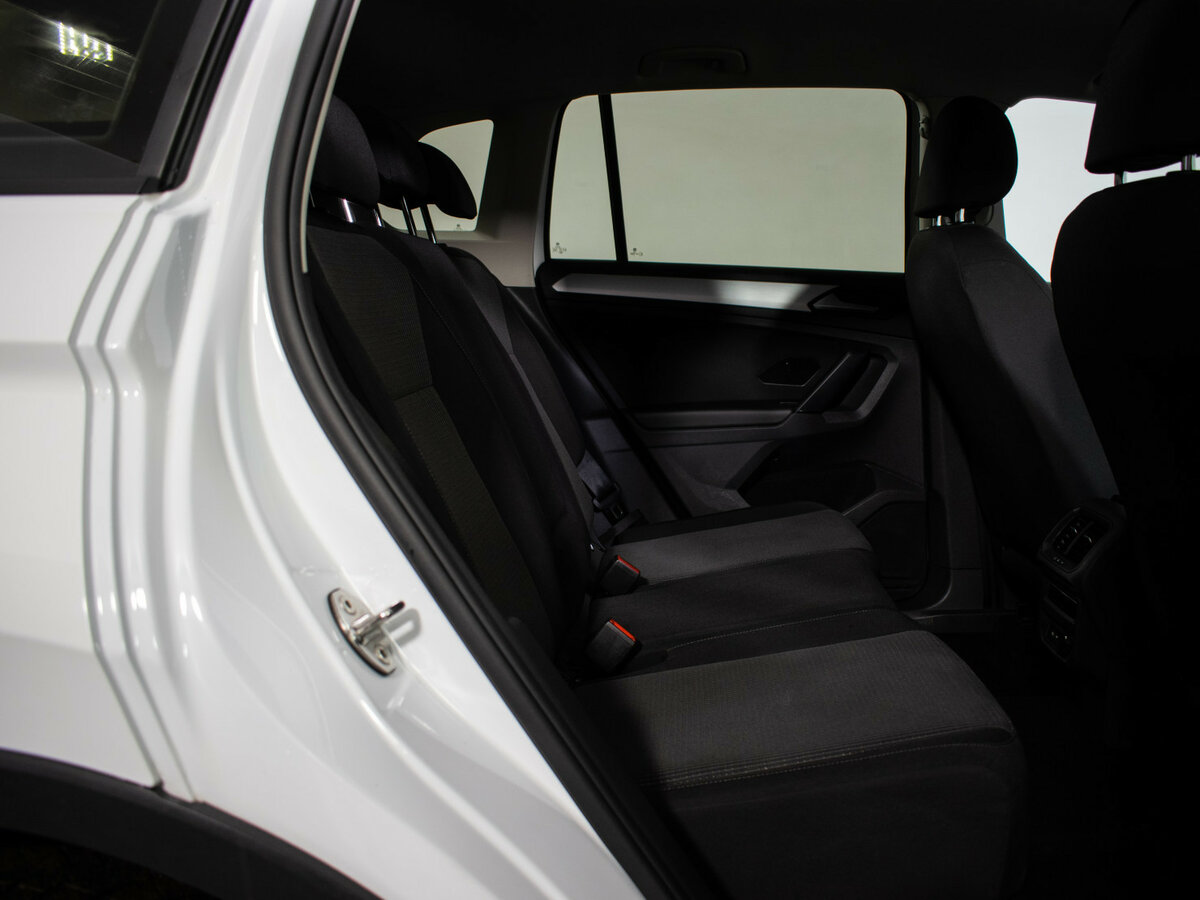 Купить Volkswagen Tiguan, 2022, 93 422 км.. Фото: #8