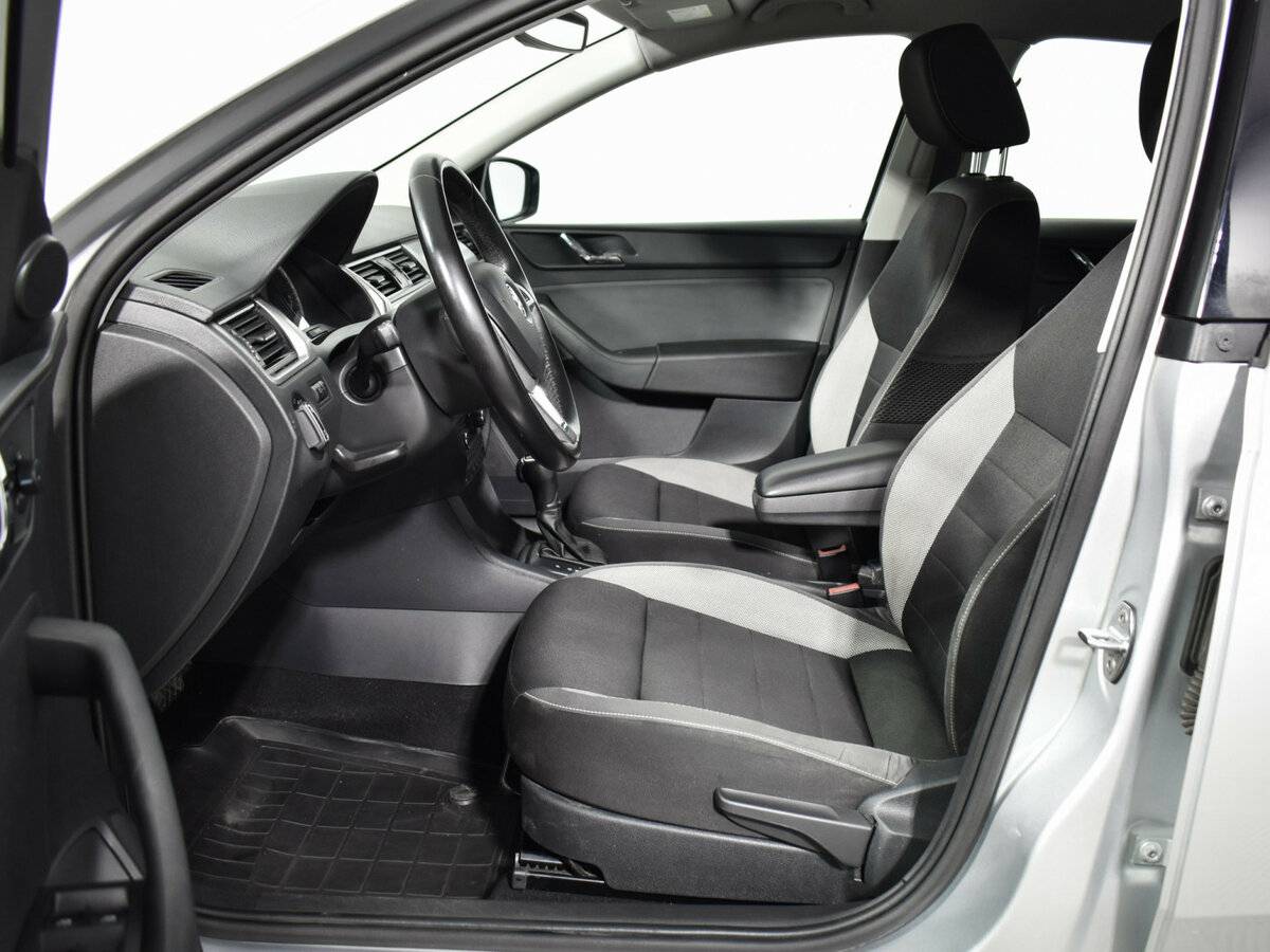 Купить Шкода Рапид, 2017, 182 927 км.. Фото: #9