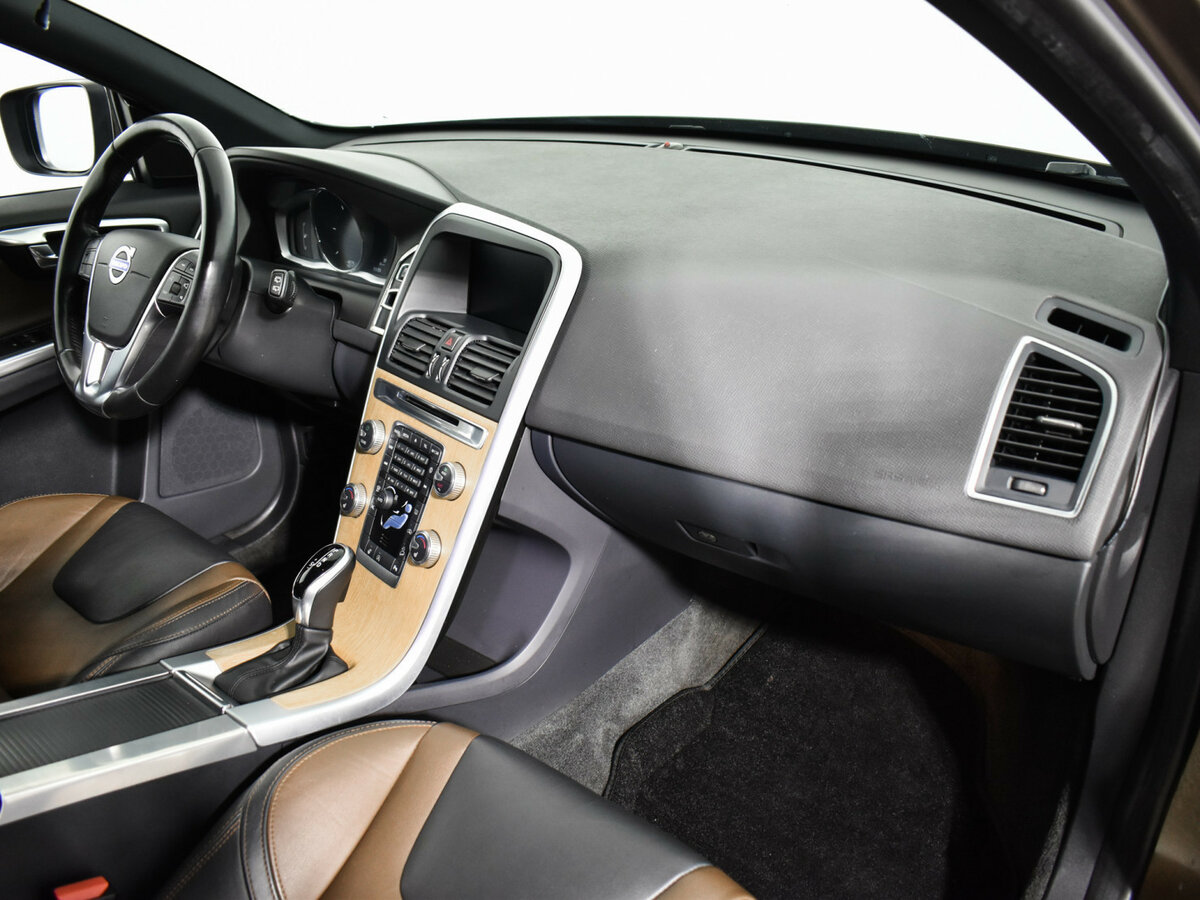 Купить Volvo XC60, 2017, 167 000 км.. Фото: #10